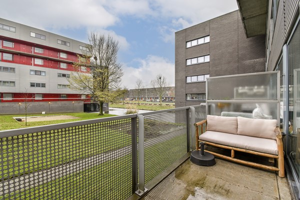 Medium property photo - Ladogameerhof 113, 1060 RE Amsterdam